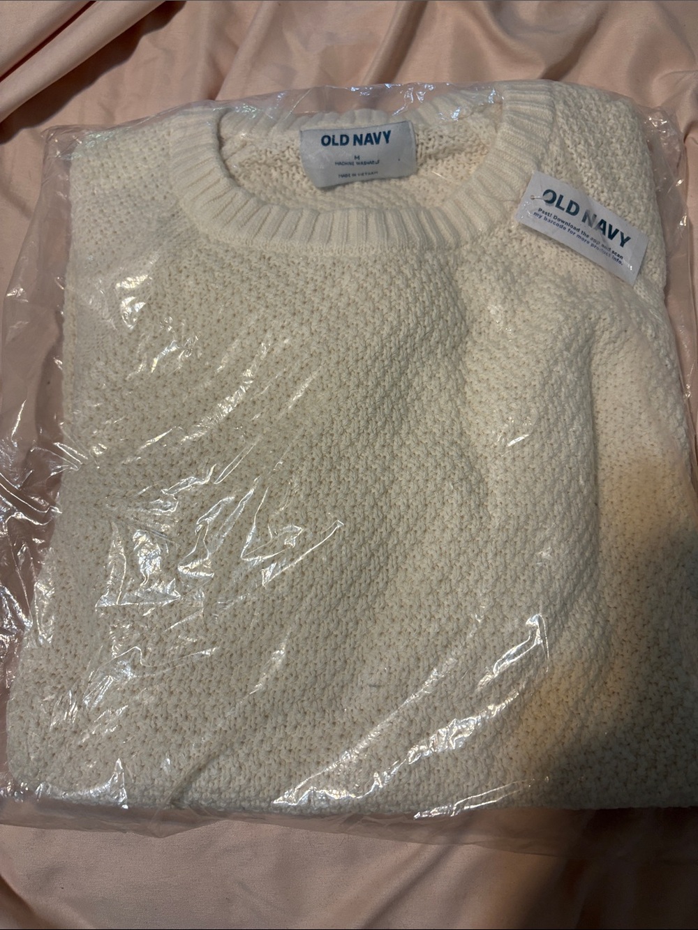 Old Navy Ivory Textured Knit Crewneck Sweater